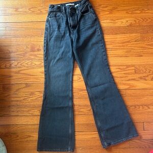 Black 70s high flare Levi’s